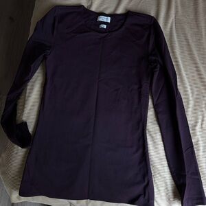 Aritzia Noble Contour Crewneck Long Sleeve